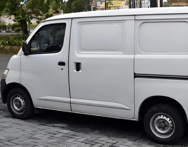 Reliable Coach & Minibus Hire in Bledlow