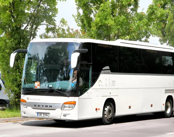 Seamless Coach & Minibus Hire in Little Marlow